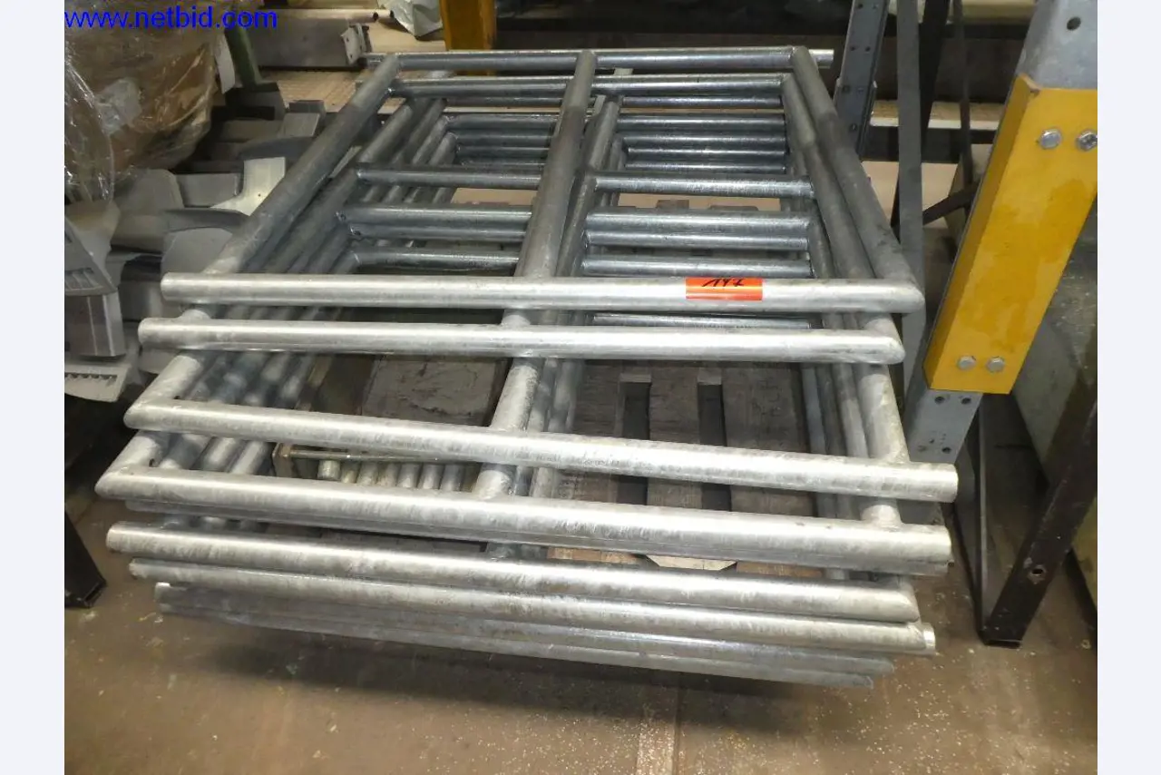 Equipamento operacional e de escritório (construção em aço e metal)-5