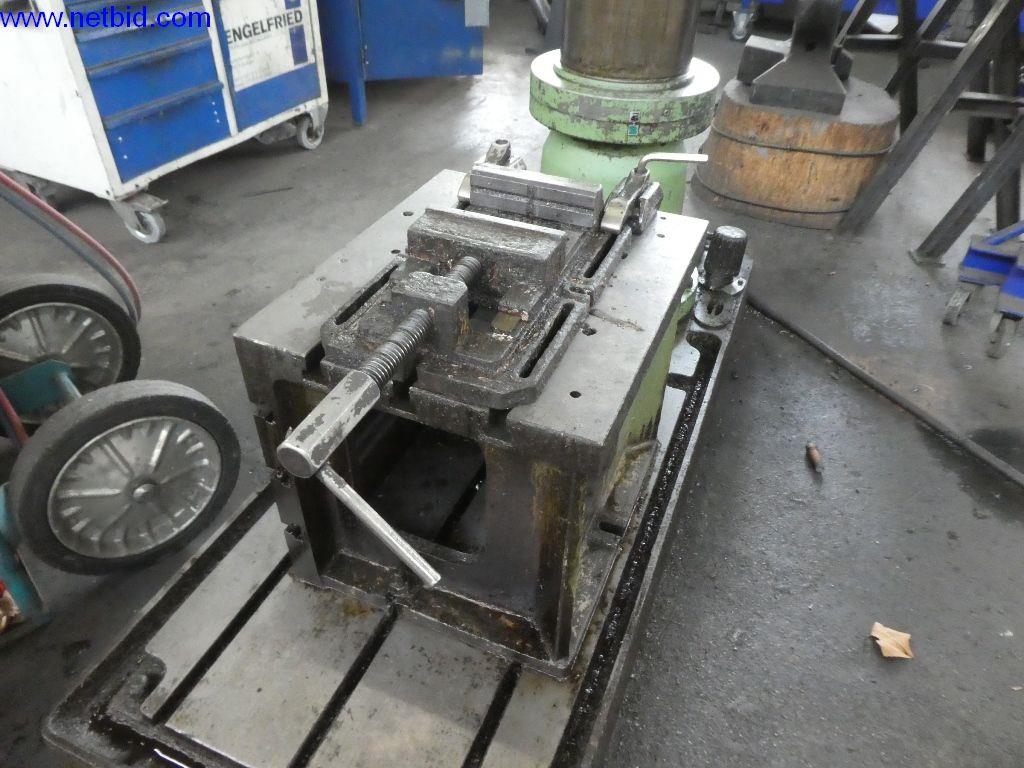 Betriebs- und Geschäftsausstattung (Stahl- und Metallbau)-2