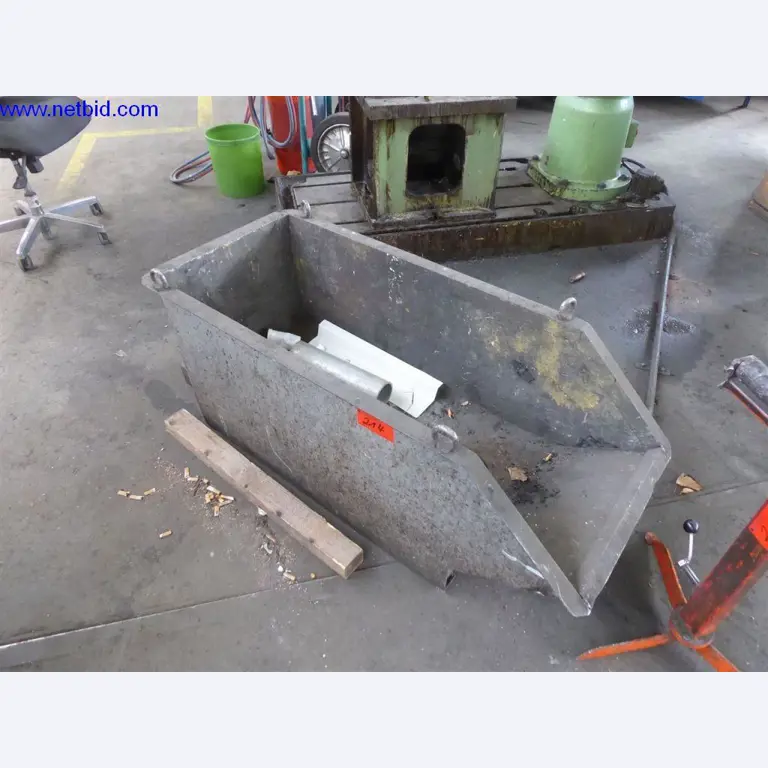 Operativna in pisarniška oprema (jeklene in kovinske konstrukcije)-1