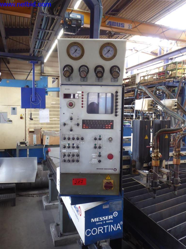 Equipamento operacional e de escritório (construção em aço e metal)-3