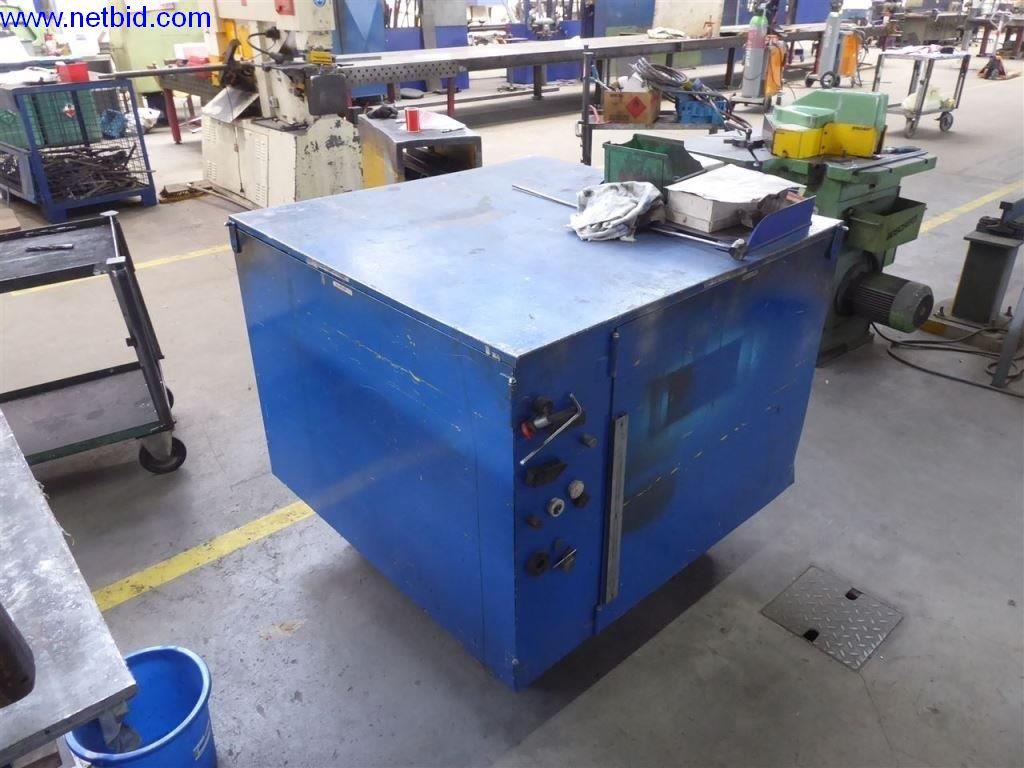 Equipamento operacional e de escritório (construção em aço e metal)-7