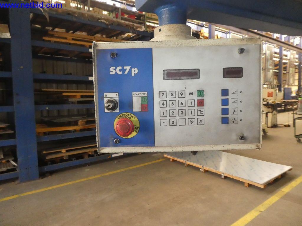 Equipamento operacional e de escritório (construção em aço e metal)-4