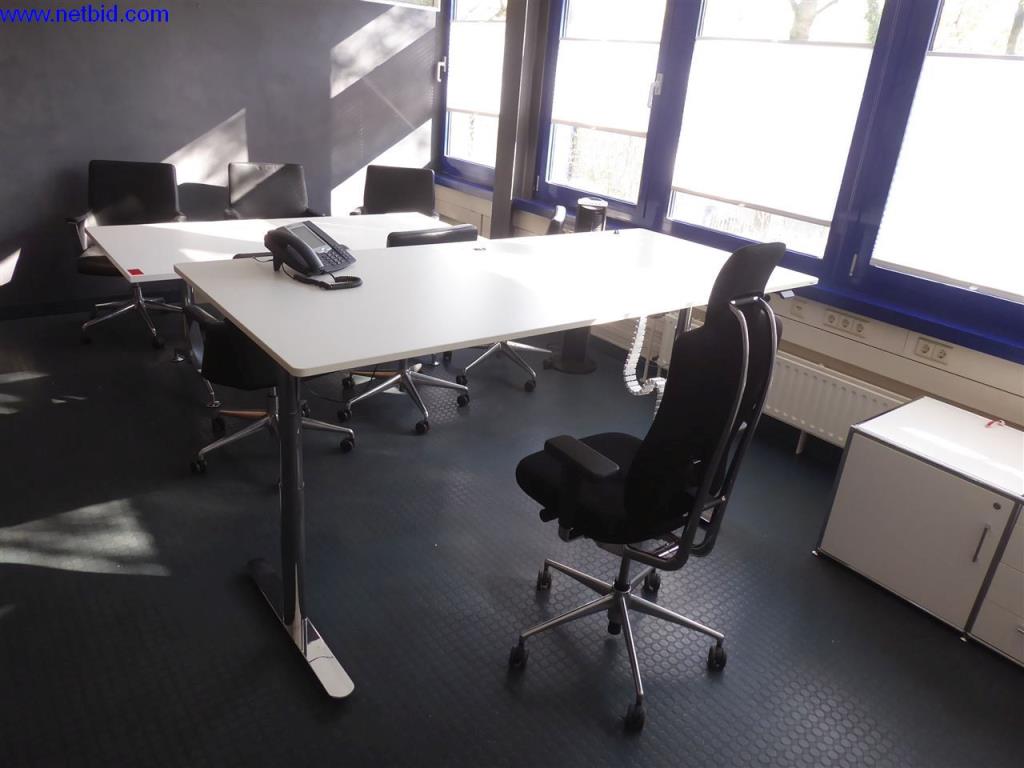 Matériel d'exploitation et de bureau (construction métallique et acier)-1