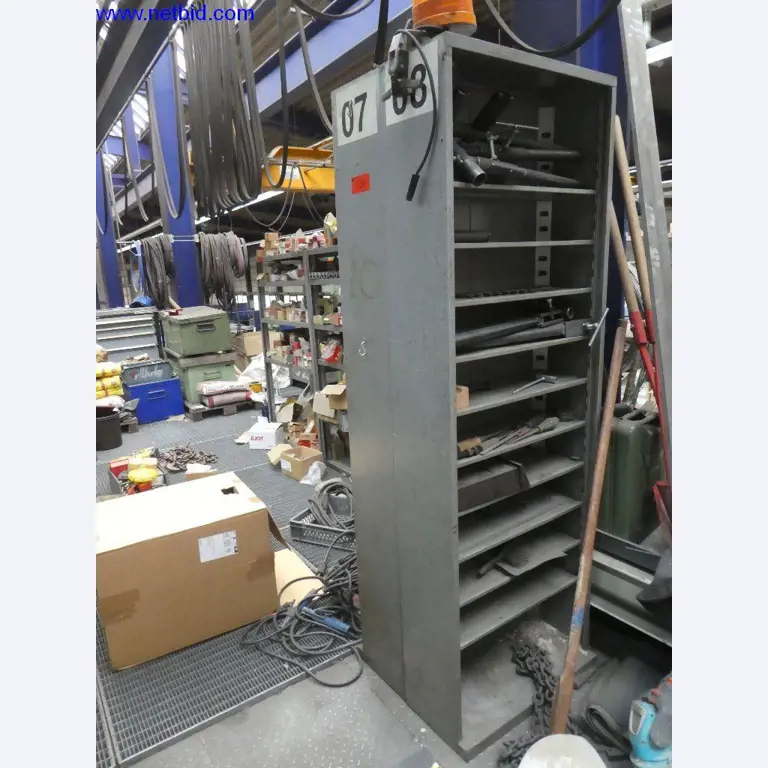 Equipamento operacional e de escritório (construção em aço e metal)-3