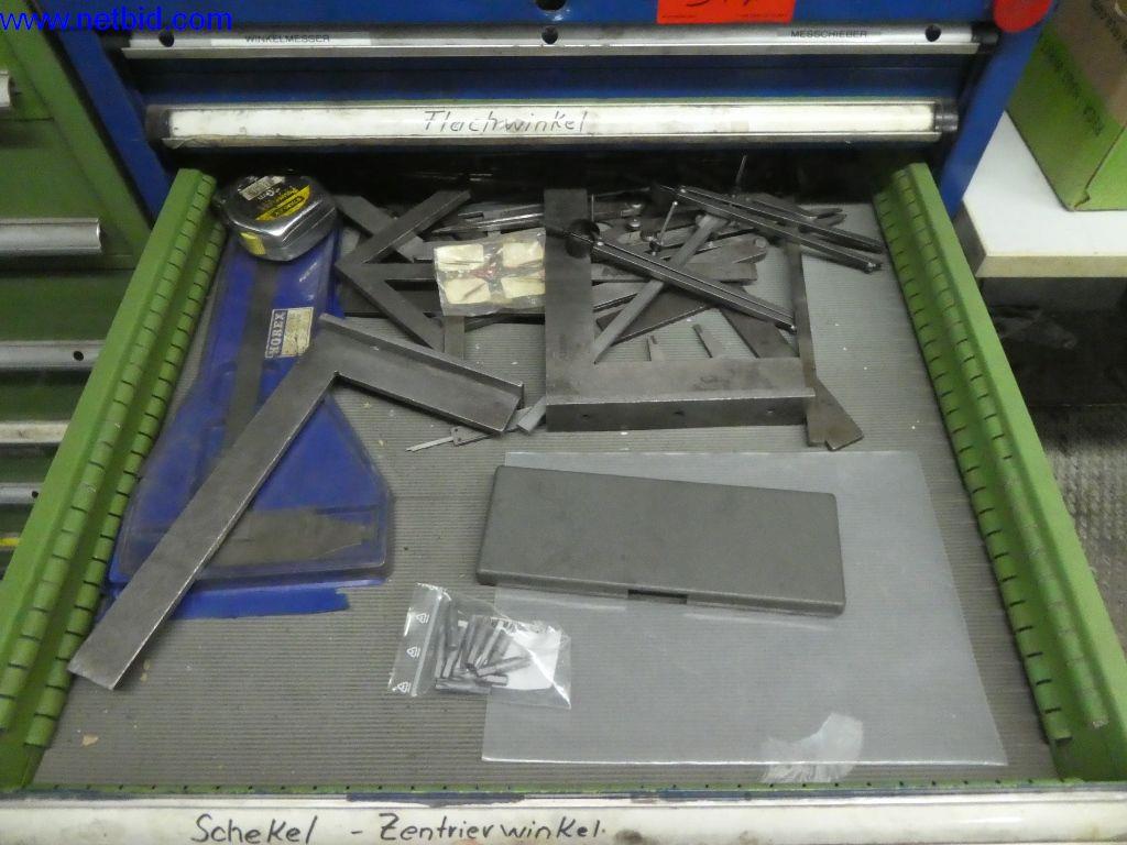 Equipamento operacional e de escritório (construção em aço e metal)-4