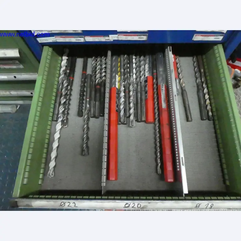 Equipamento operacional e de escritório (construção em aço e metal)-7