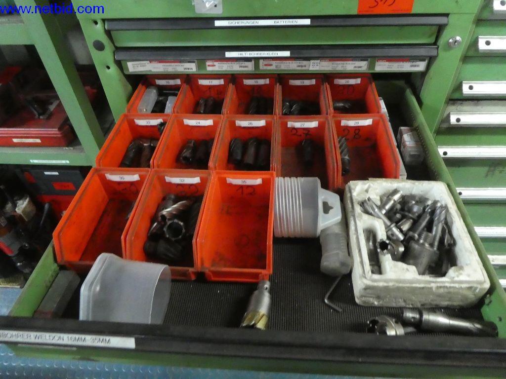 Equipamento operacional e de escritório (construção em aço e metal)-5