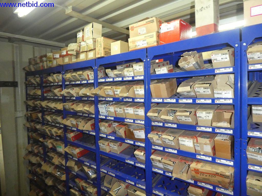 Equipamento operacional e de escritório (construção em aço e metal)-14