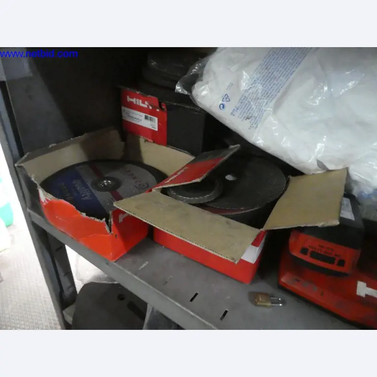 Equipamento operacional e de escritório (construção em aço e metal)-2