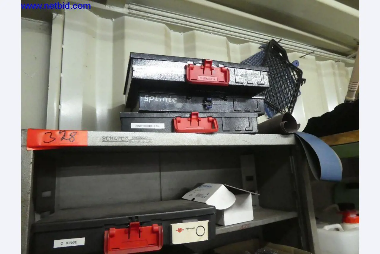 Equipamento operacional e de escritório (construção em aço e metal)-4