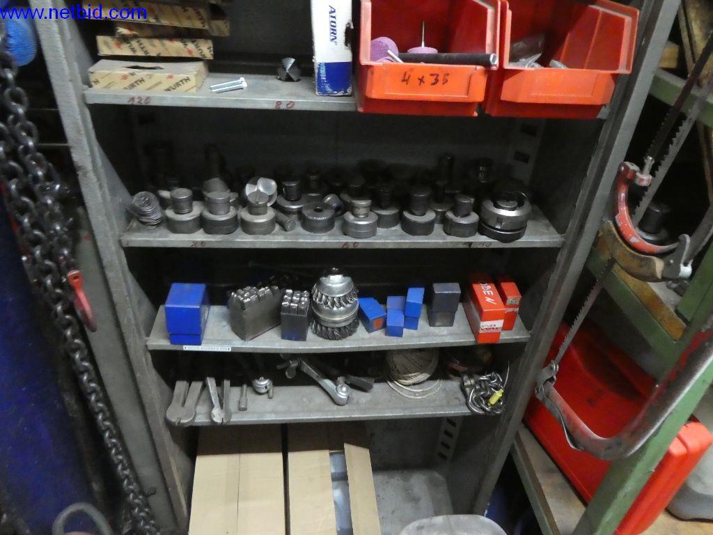 Equipamento operacional e de escritório (construção em aço e metal)-5