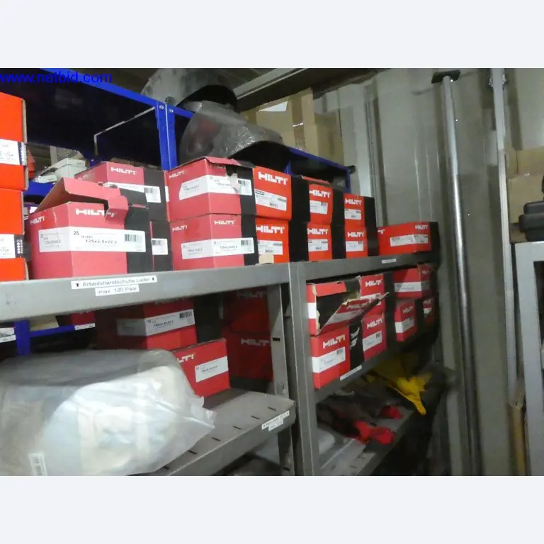 Equipamento operacional e de escritório (construção em aço e metal)-15