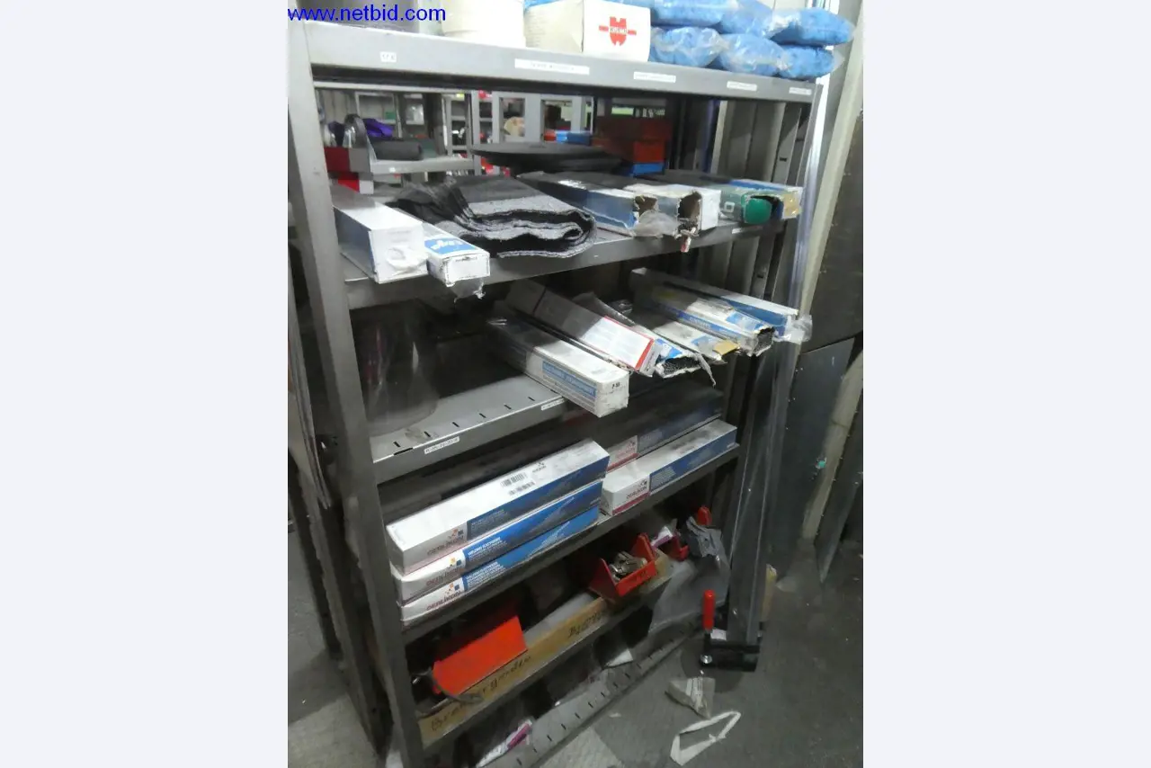Equipamento operacional e de escritório (construção em aço e metal)-3