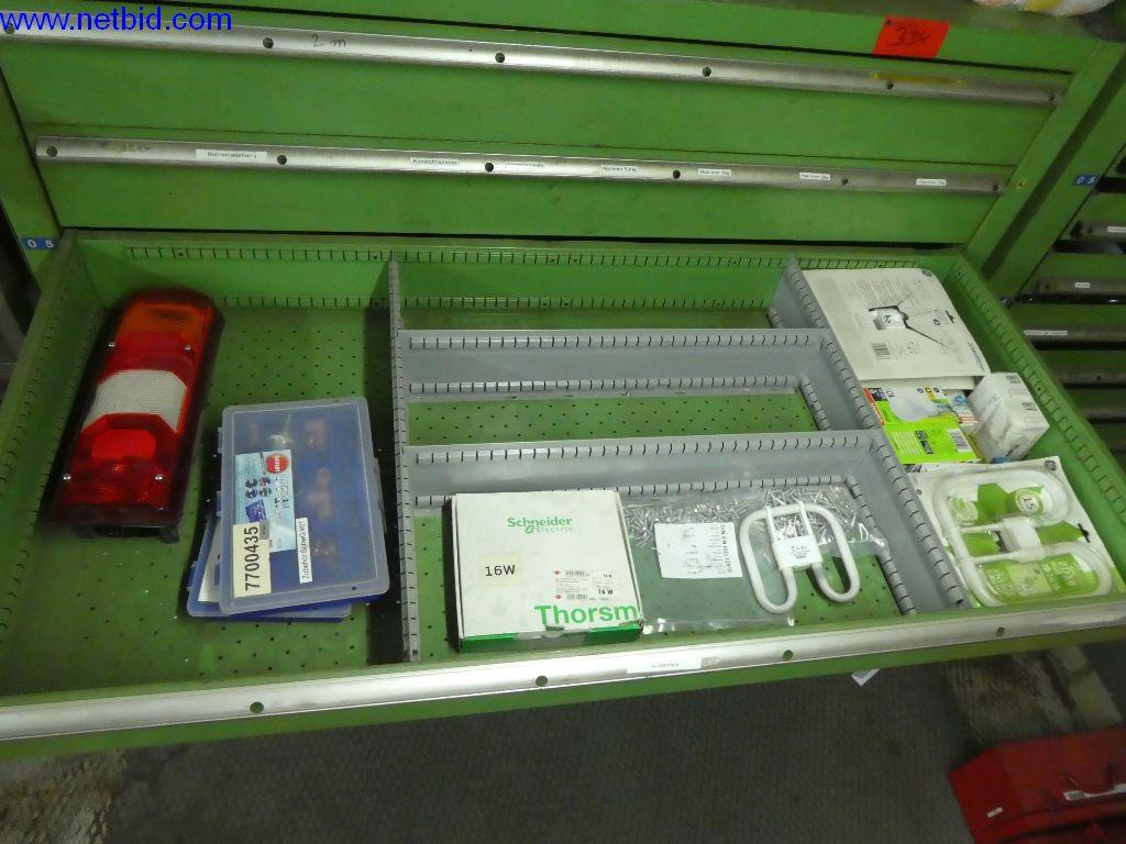 Equipamento operacional e de escritório (construção em aço e metal)-3