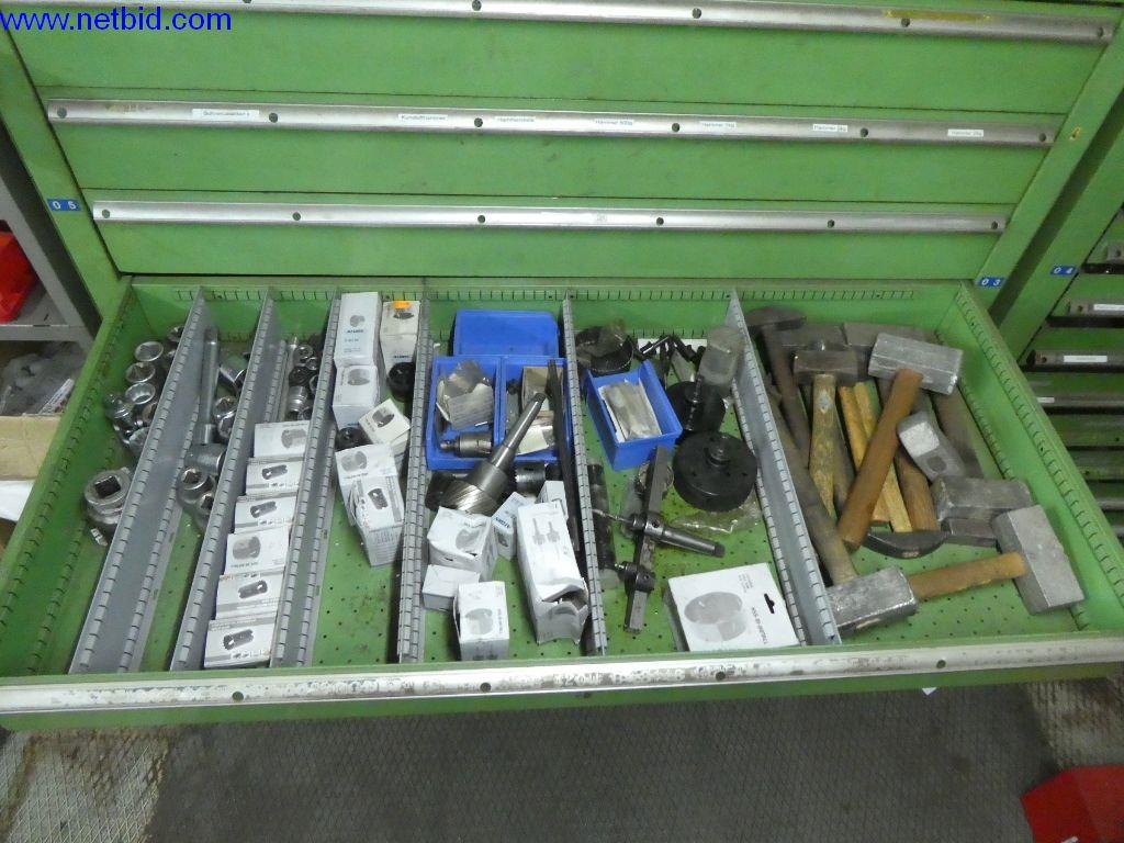 Equipamento operacional e de escritório (construção em aço e metal)-4