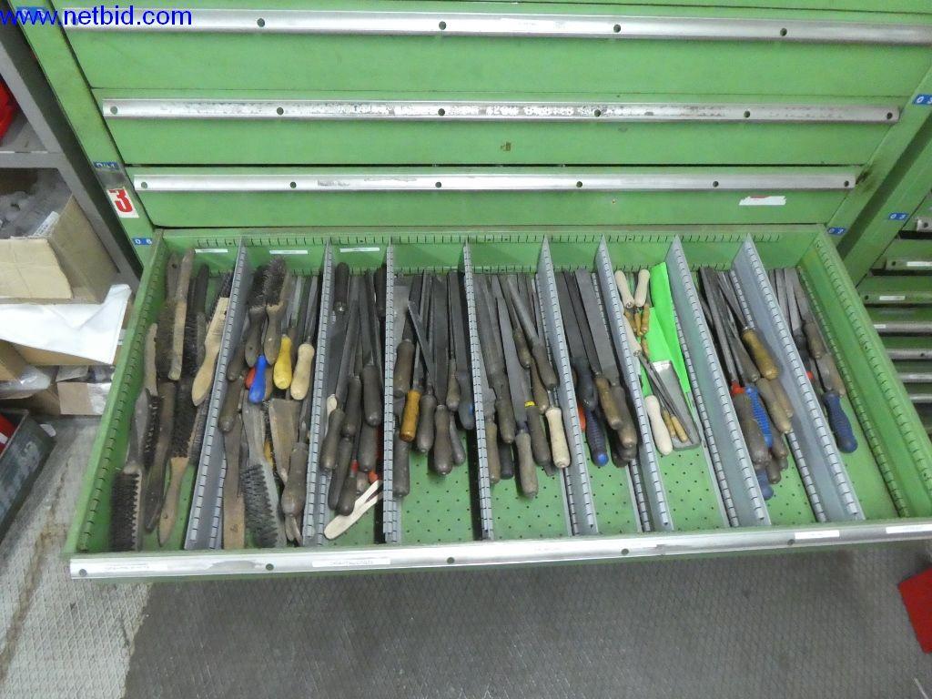 Equipamento operacional e de escritório (construção em aço e metal)-6