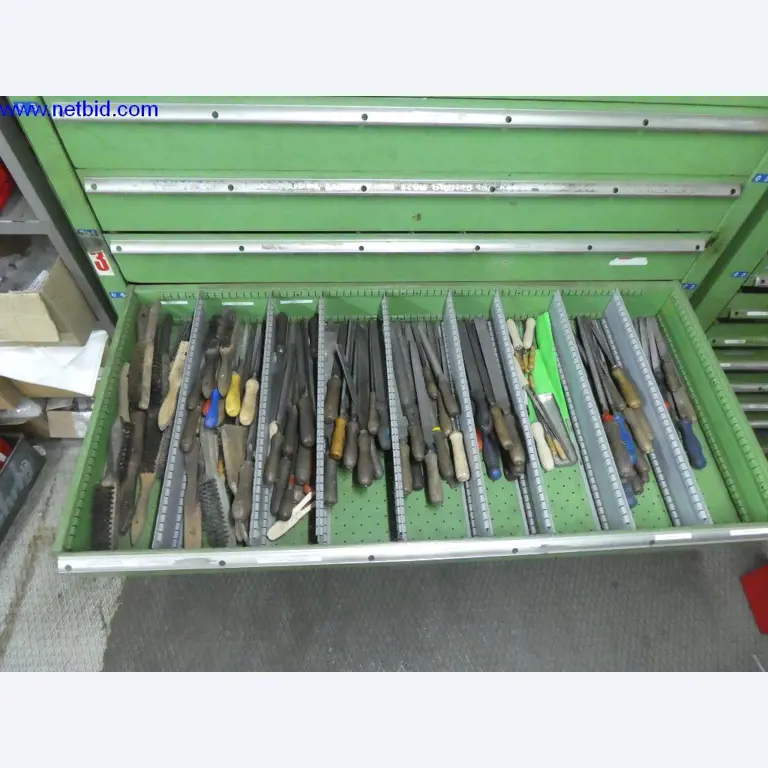 Equipamento operacional e de escritório (construção em aço e metal)-6