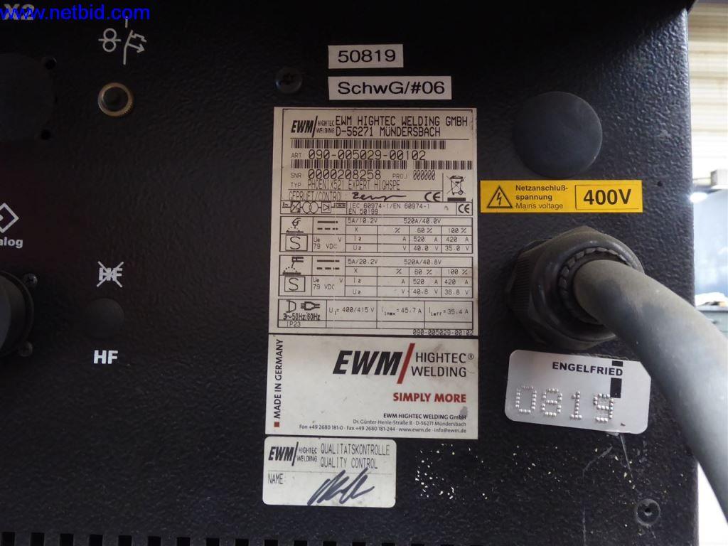 Equipamento operacional e de escritório (construção em aço e metal)-2