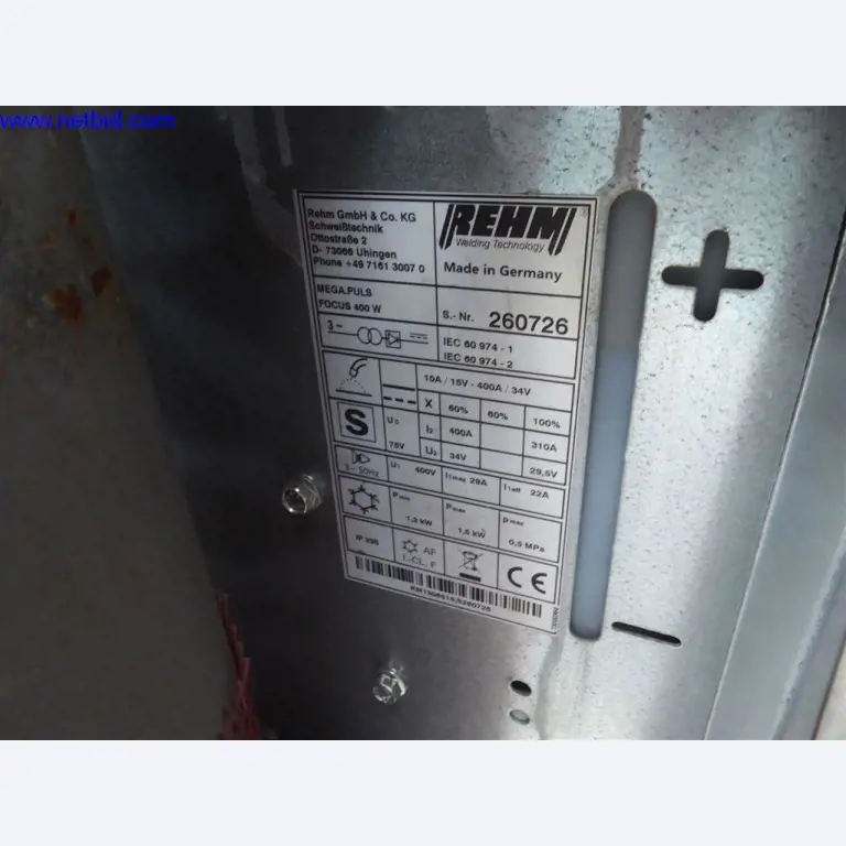 Equipamento operacional e de escritório (construção em aço e metal)-2