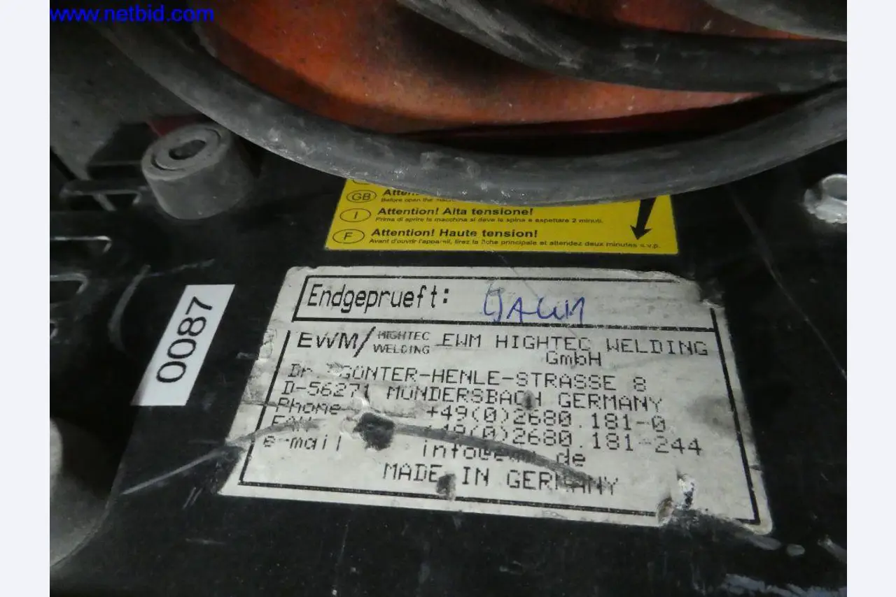 Equipos operativos y de oficina (construcción metálica y de acero)-3