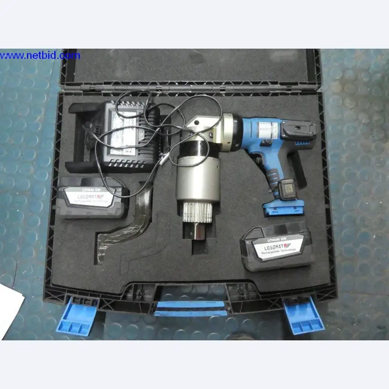 Equipamento operacional e de escritório (construção em aço e metal)-1