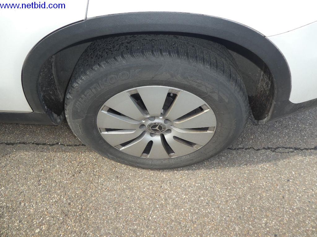 Provozní a kancelářské vybavení (ocelové a kovové konstrukce)-9