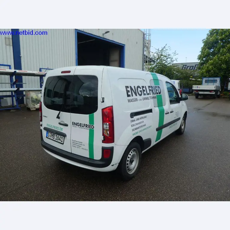 Equipamento operacional e de escritório (construção em aço e metal)-11