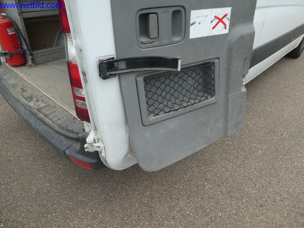 Equipamento operacional e de escritório (construção em aço e metal)-15