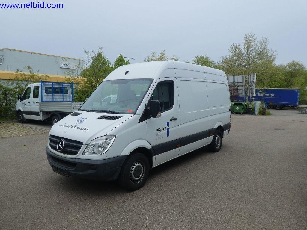 Equipamento operacional e de escritório (construção em aço e metal)-1