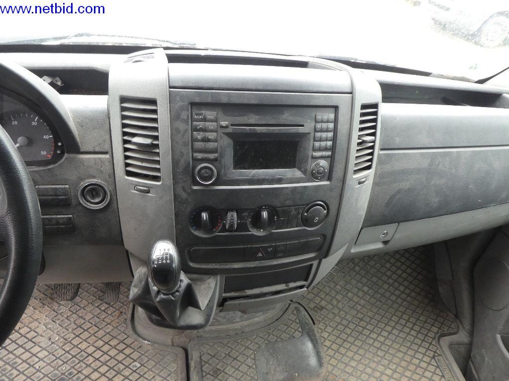 Equipamento operacional e de escritório (construção em aço e metal)-21