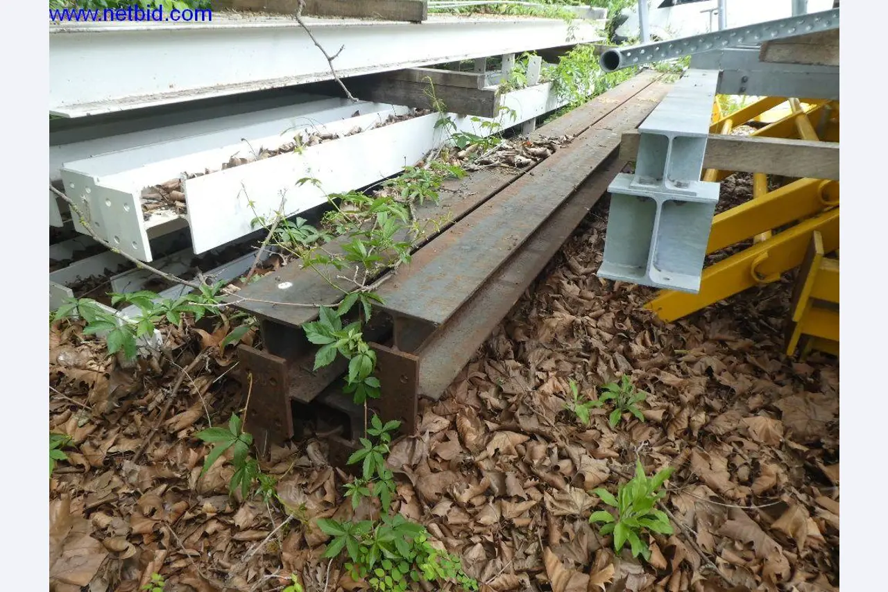 Equipamento operacional e de escritório (construção em aço e metal)-11