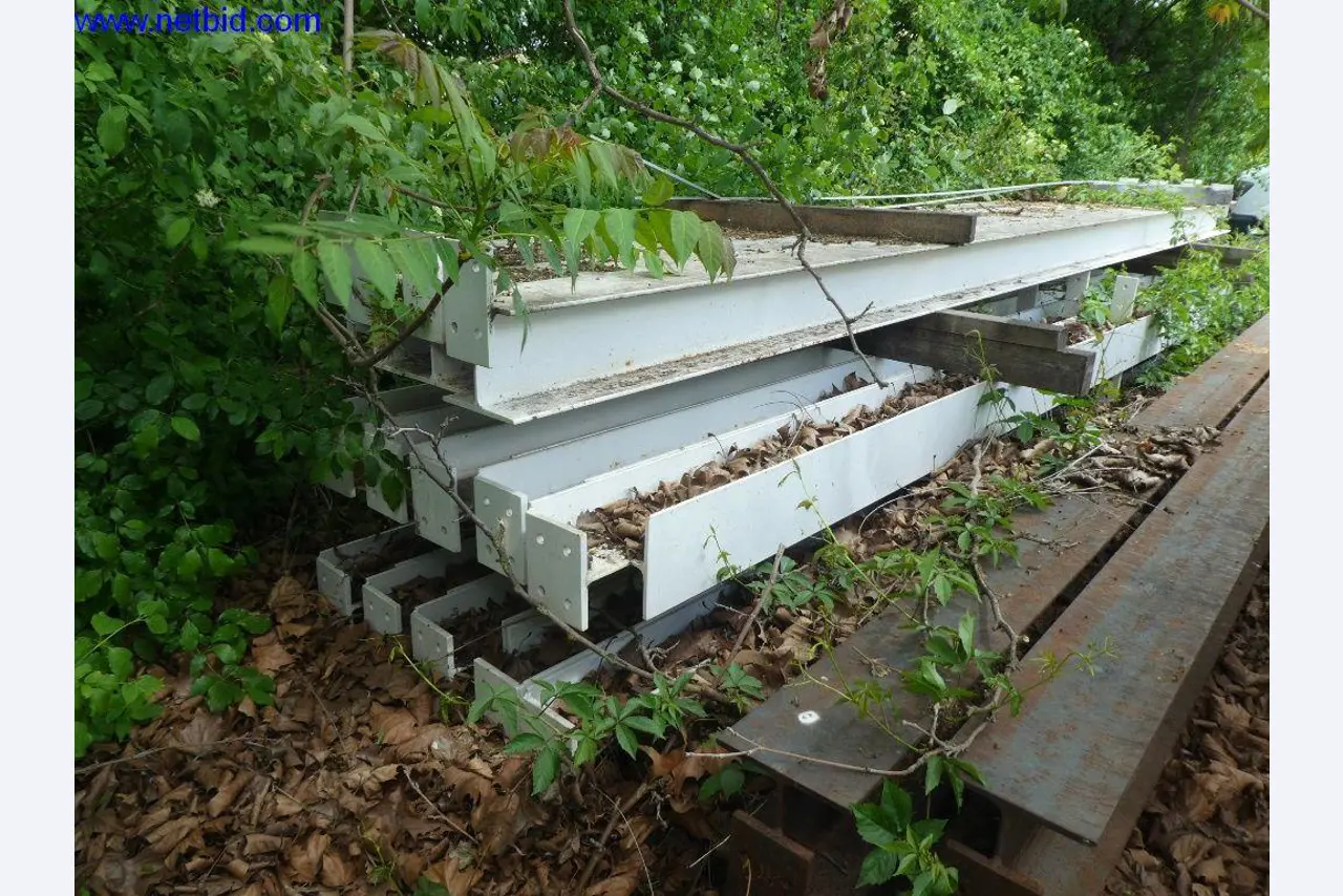 Equipamento operacional e de escritório (construção em aço e metal)-12