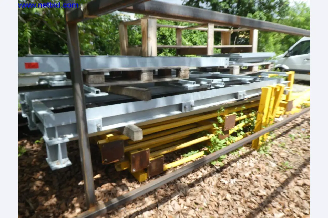 Equipamento operacional e de escritório (construção em aço e metal)-1