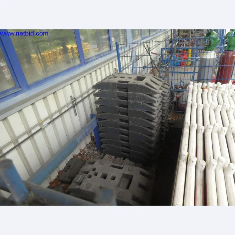 Equipamento operacional e de escritório (construção em aço e metal)-3