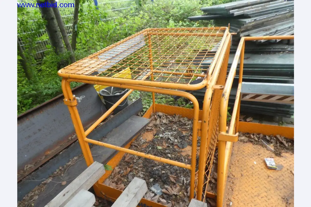 Equipamento operacional e de escritório (construção em aço e metal)-2