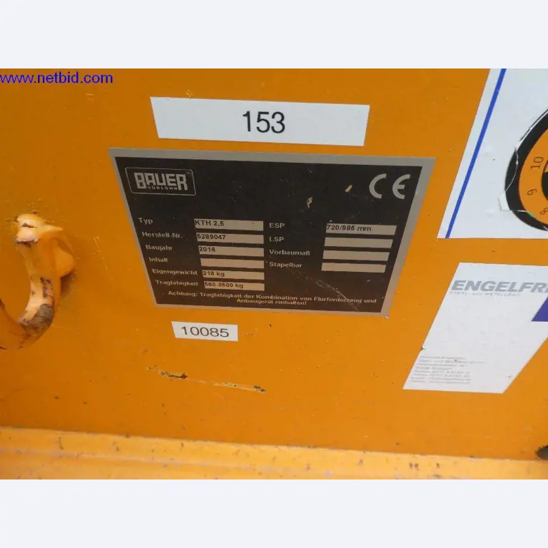 Equipamento operacional e de escritório (construção em aço e metal)-3