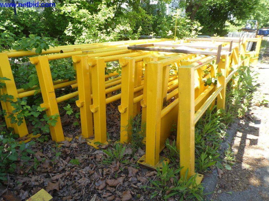 Sprzęt operacyjny i biurowy (konstrukcja stalowa i metalowa)-12