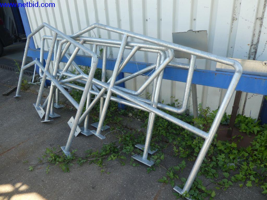 Sprzęt operacyjny i biurowy (konstrukcja stalowa i metalowa)-17