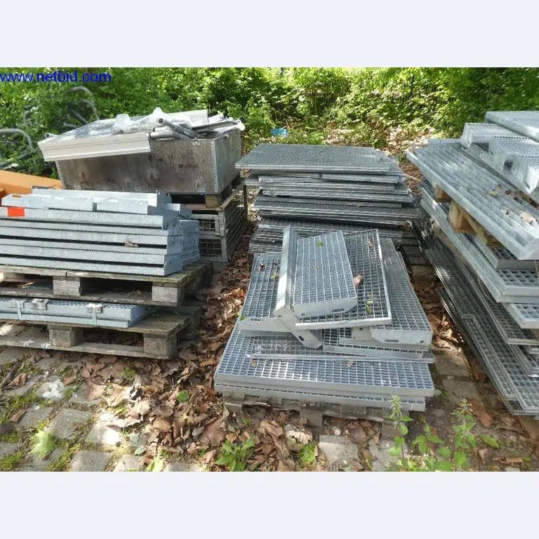 Equipamento operacional e de escritório (construção em aço e metal)-19