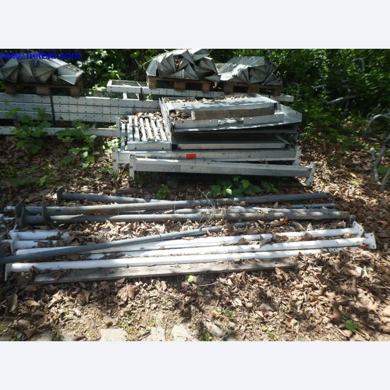 Equipamento operacional e de escritório (construção em aço e metal)-22