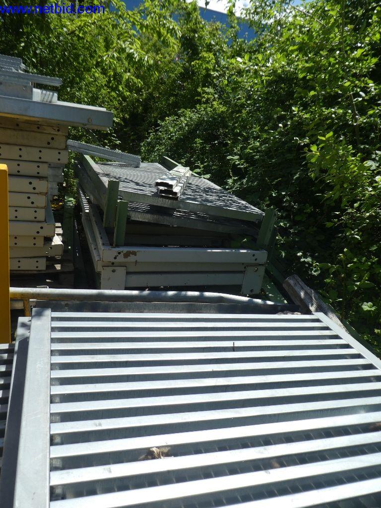 Sprzęt operacyjny i biurowy (konstrukcja stalowa i metalowa)-8