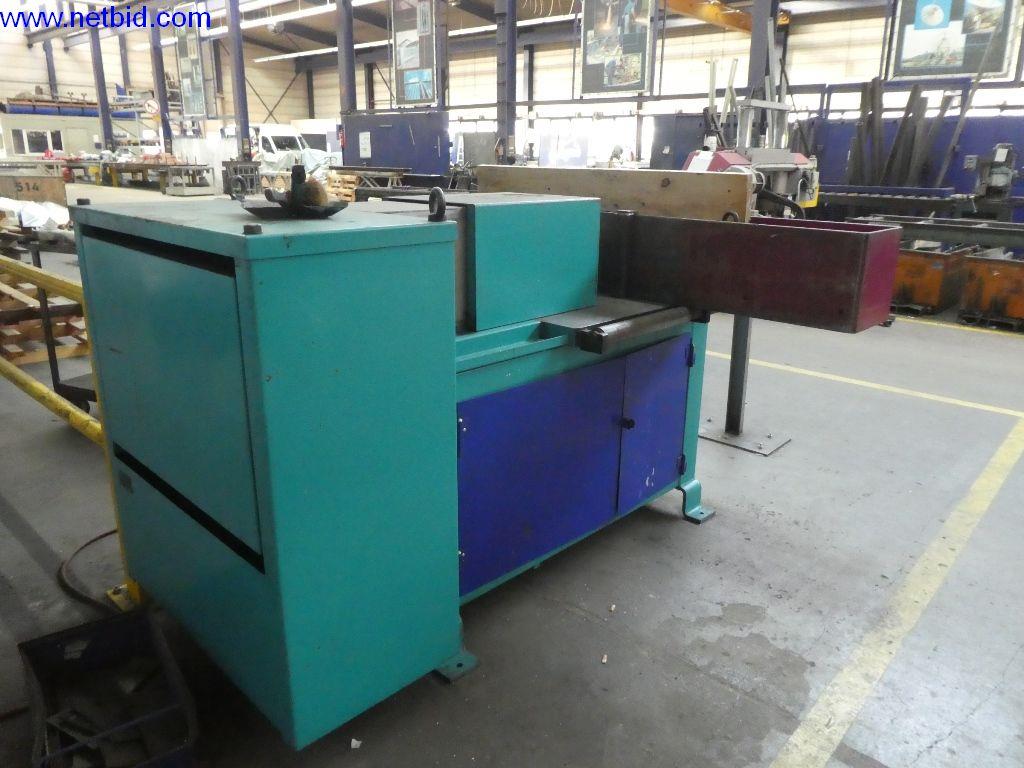 Betriebs- und Geschäftsausstattung (Stahl- und Metallbau)-2