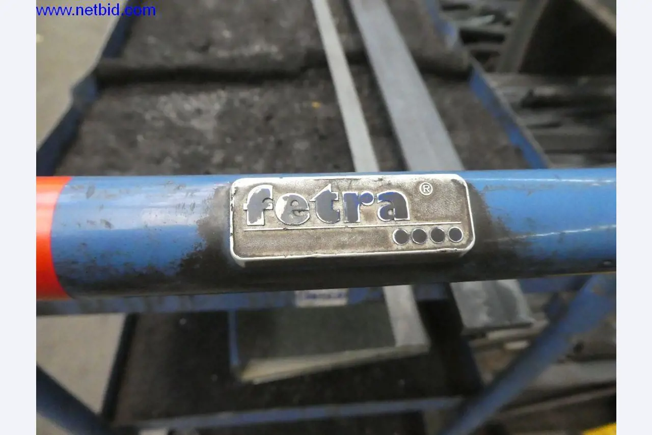 Equipamento operacional e de escritório (construção em aço e metal)-6