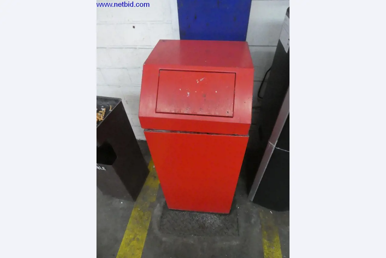 Provozní a kancelářské vybavení (ocelové a kovové konstrukce)-1