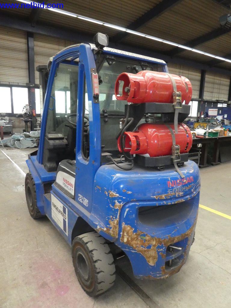 Equipamento operacional e de escritório (construção em aço e metal)-2