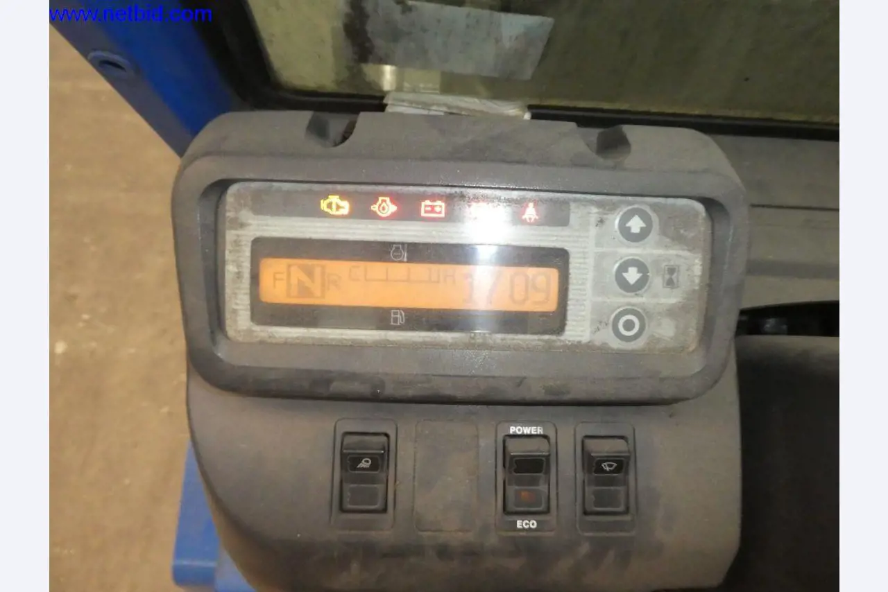 Equipamento operacional e de escritório (construção em aço e metal)-7