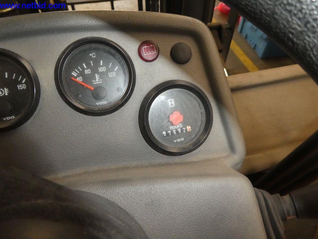 Sprzęt operacyjny i biurowy (konstrukcja stalowa i metalowa)-11