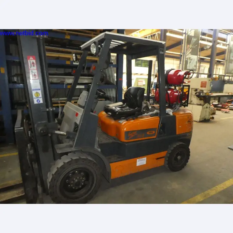 Equipamento operacional e de escritório (construção em aço e metal)-1