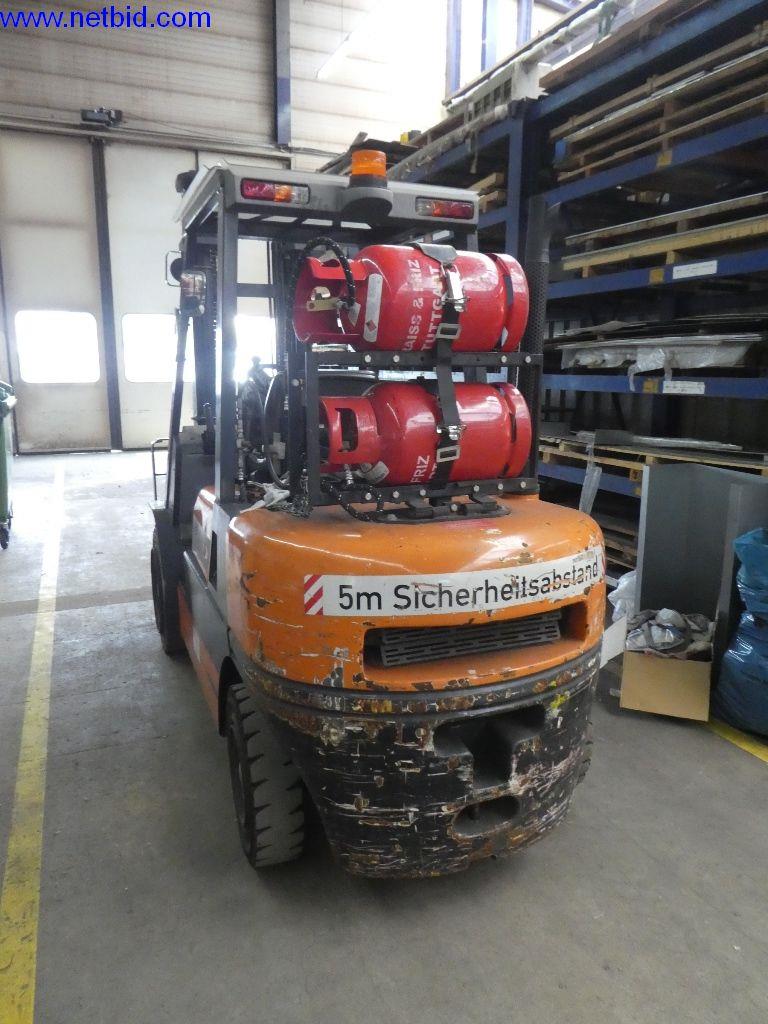 Sprzęt operacyjny i biurowy (konstrukcja stalowa i metalowa)-2