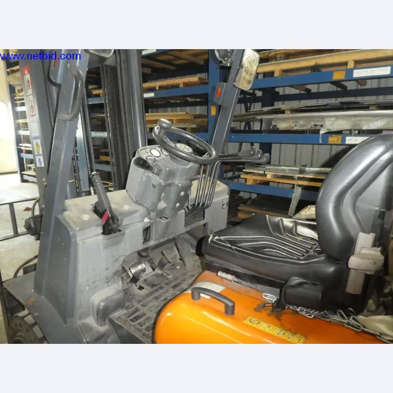 Equipamento operacional e de escritório (construção em aço e metal)-3